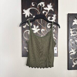 Fitted Ribbed Tank Top